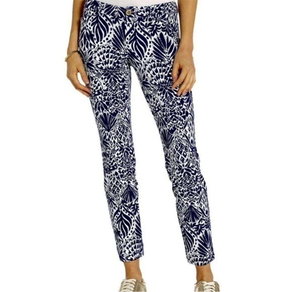 Lilly Pulitzer Blue and White Skinny Pants with Tropical Print